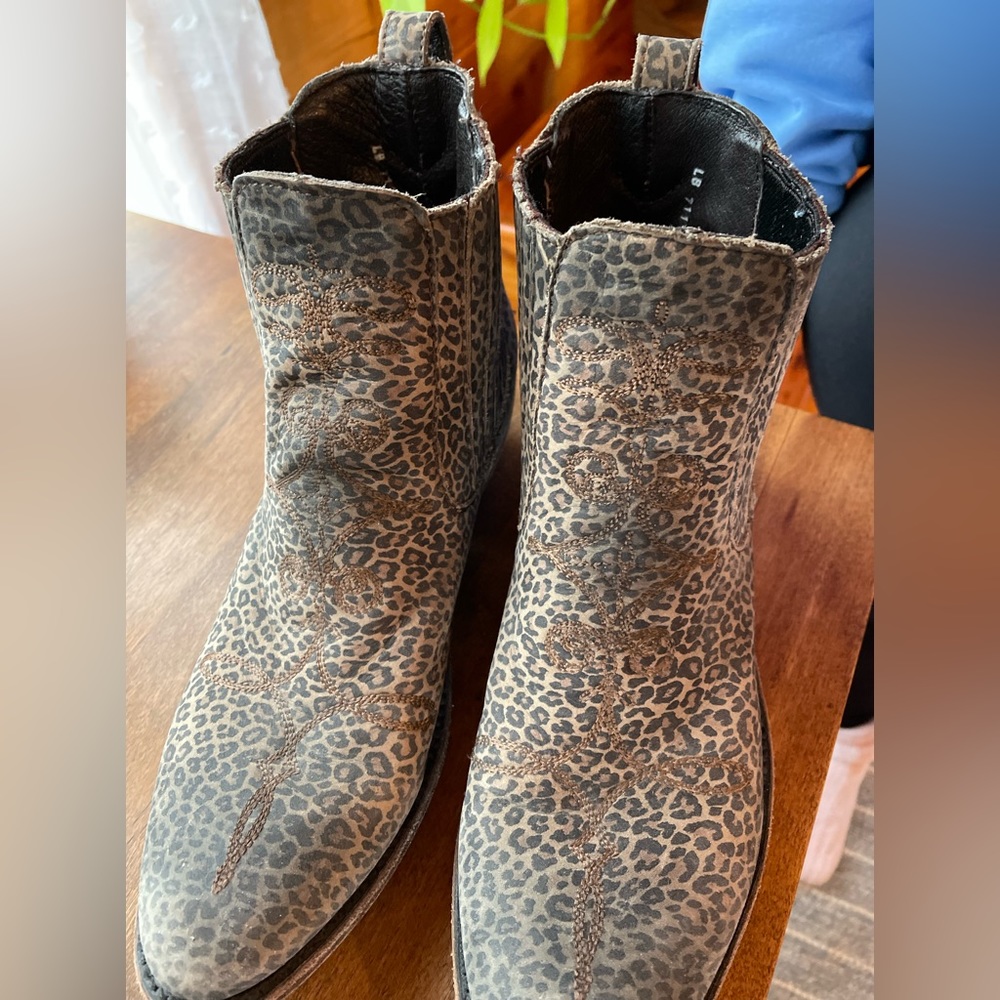 Booties - Picture 2 of 5